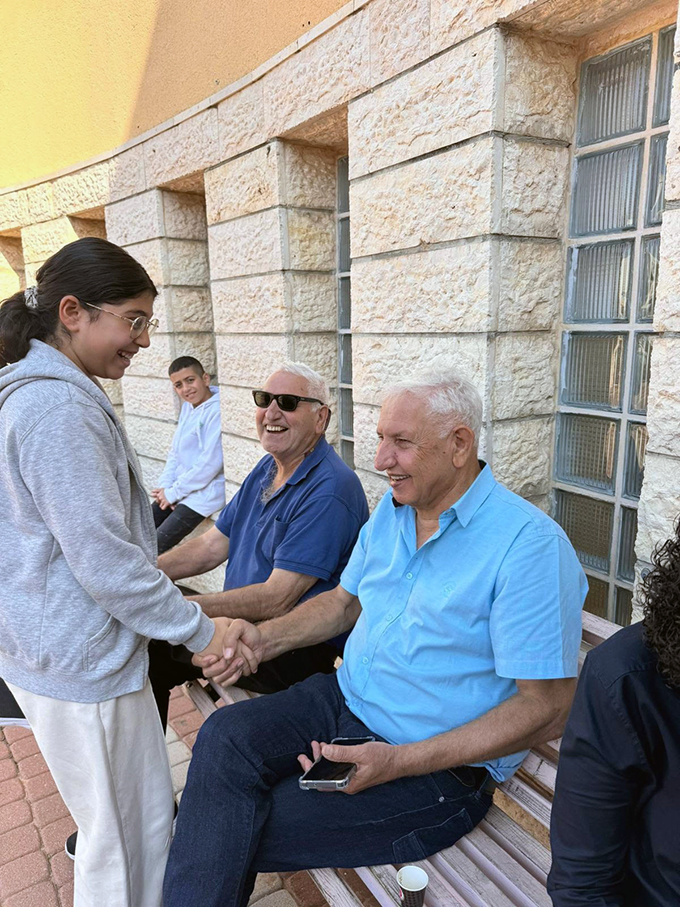 ملتقى الأجيال في مدرسة أجيال الابتدائية في جلجولية